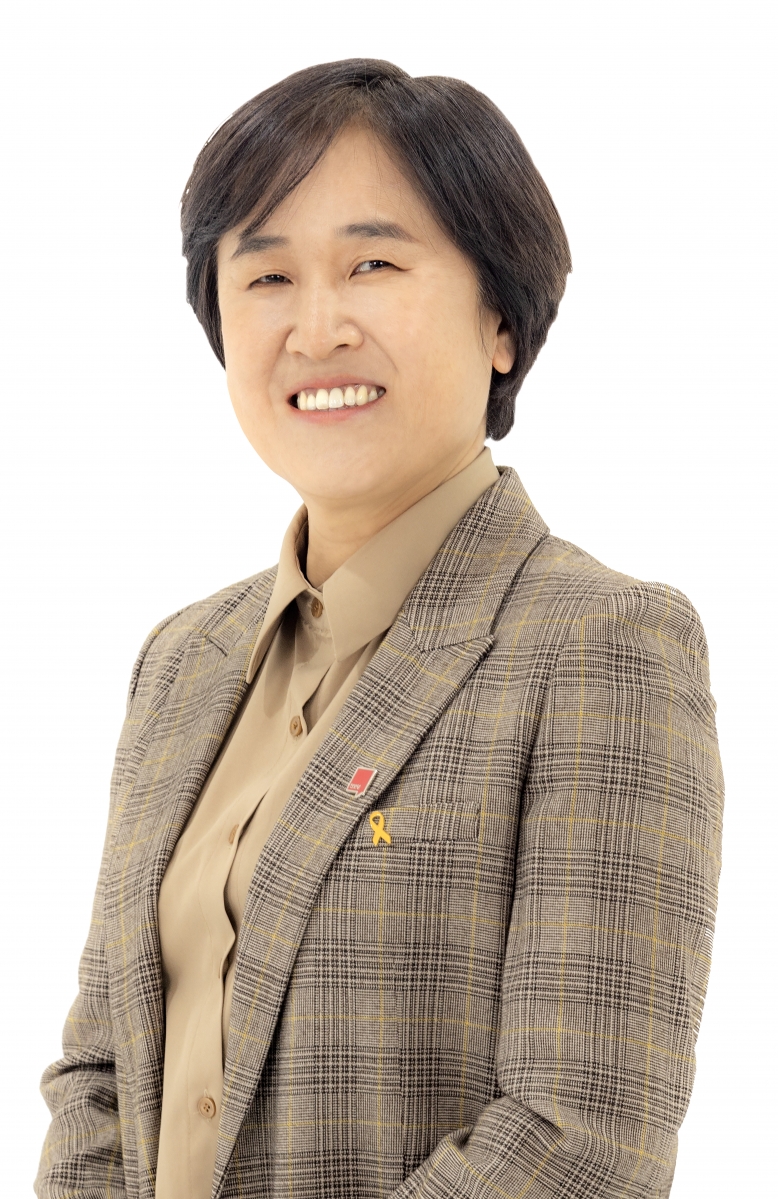 박현희사진_다시4_밝게..jpg